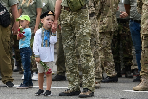 Több mint tízezer ukrán állampolgár érkezett egy nap alatt Romániába 