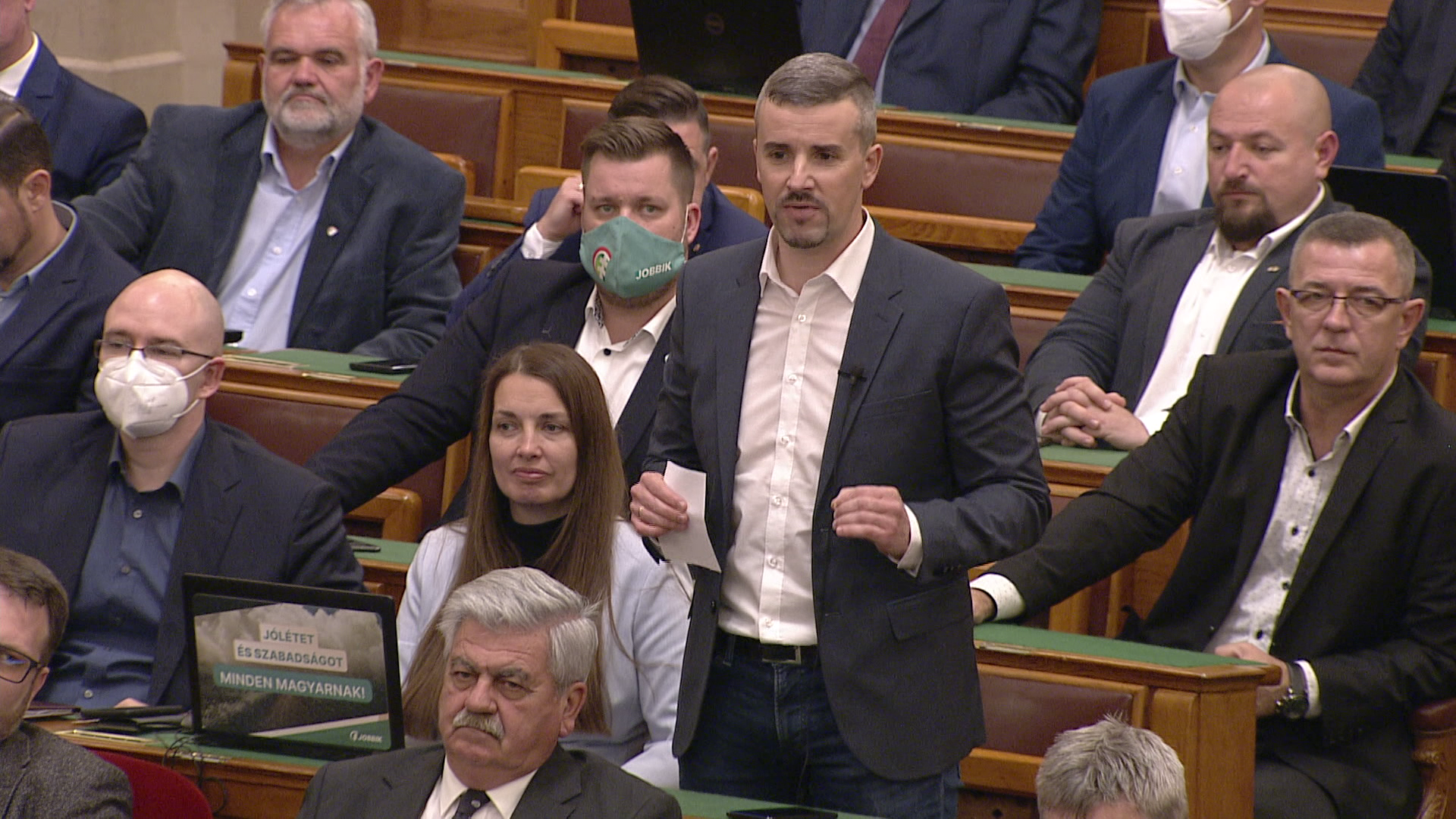 Brutálisan, a harmadára csökken a Jobbik képviselőinek a száma a parlamentben