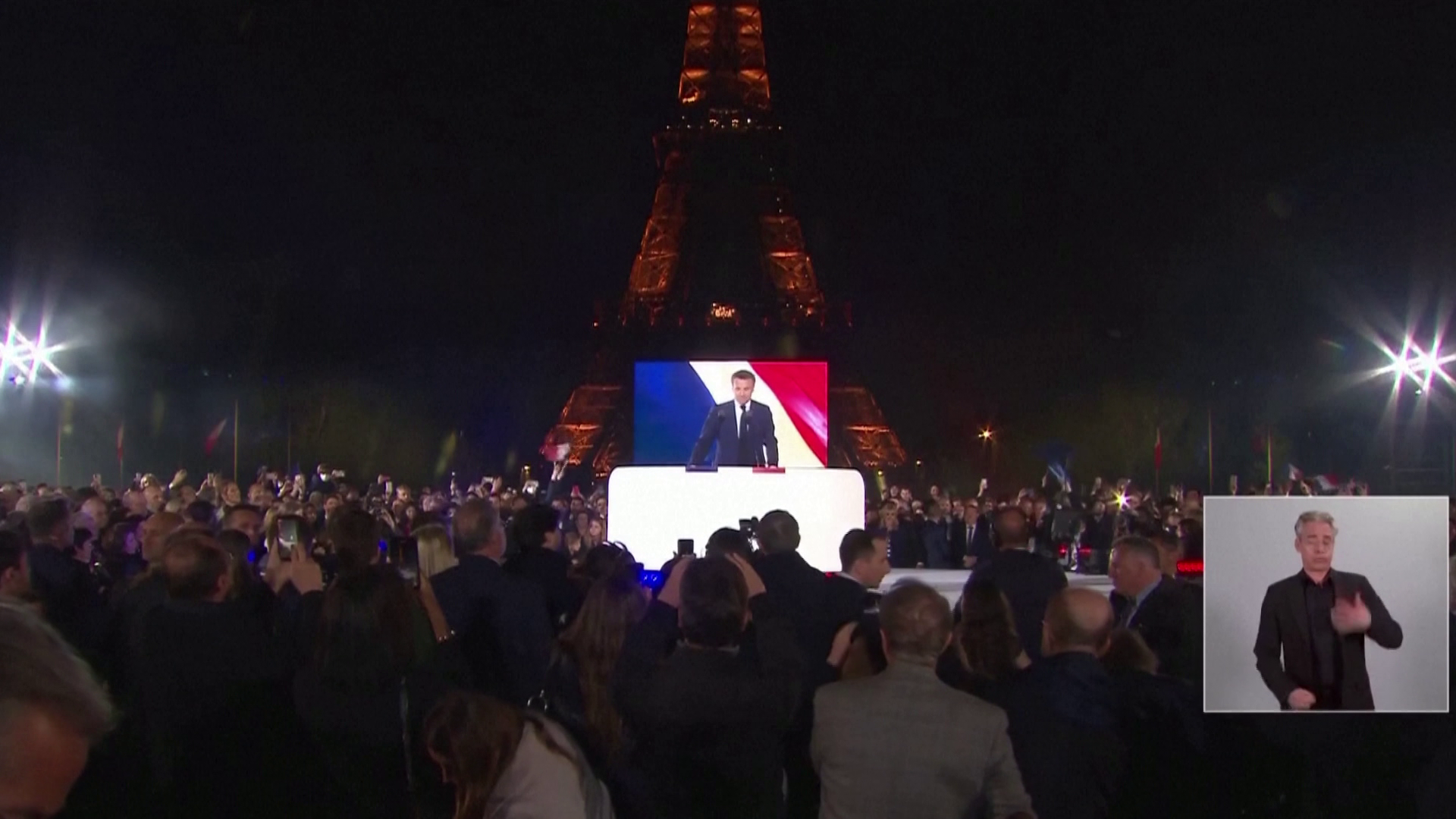 Újabb 5 évre Emmanuel Macron a francia elnök 