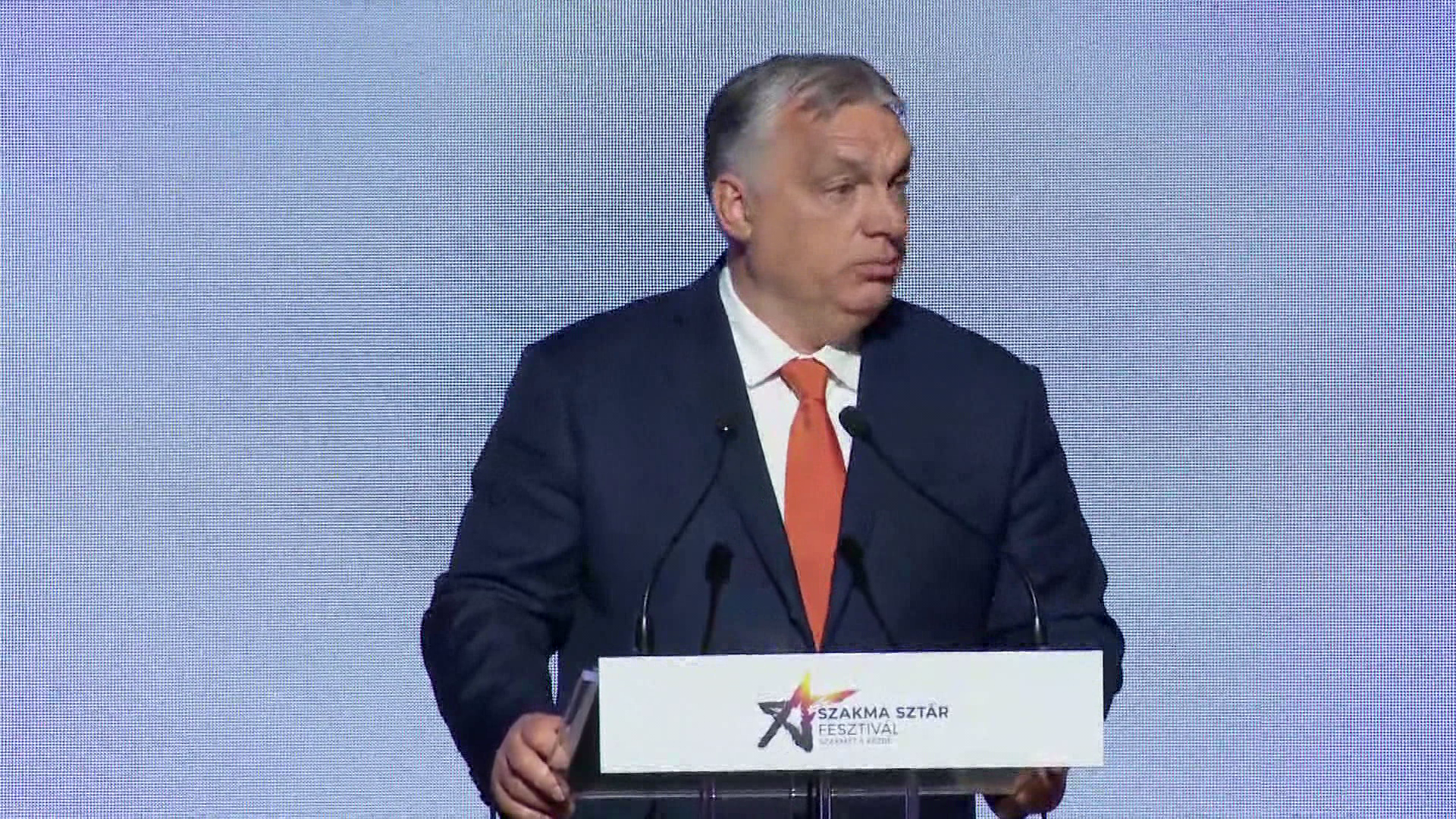 Orbán: Magyarországon érdemes élni és dolgozni 