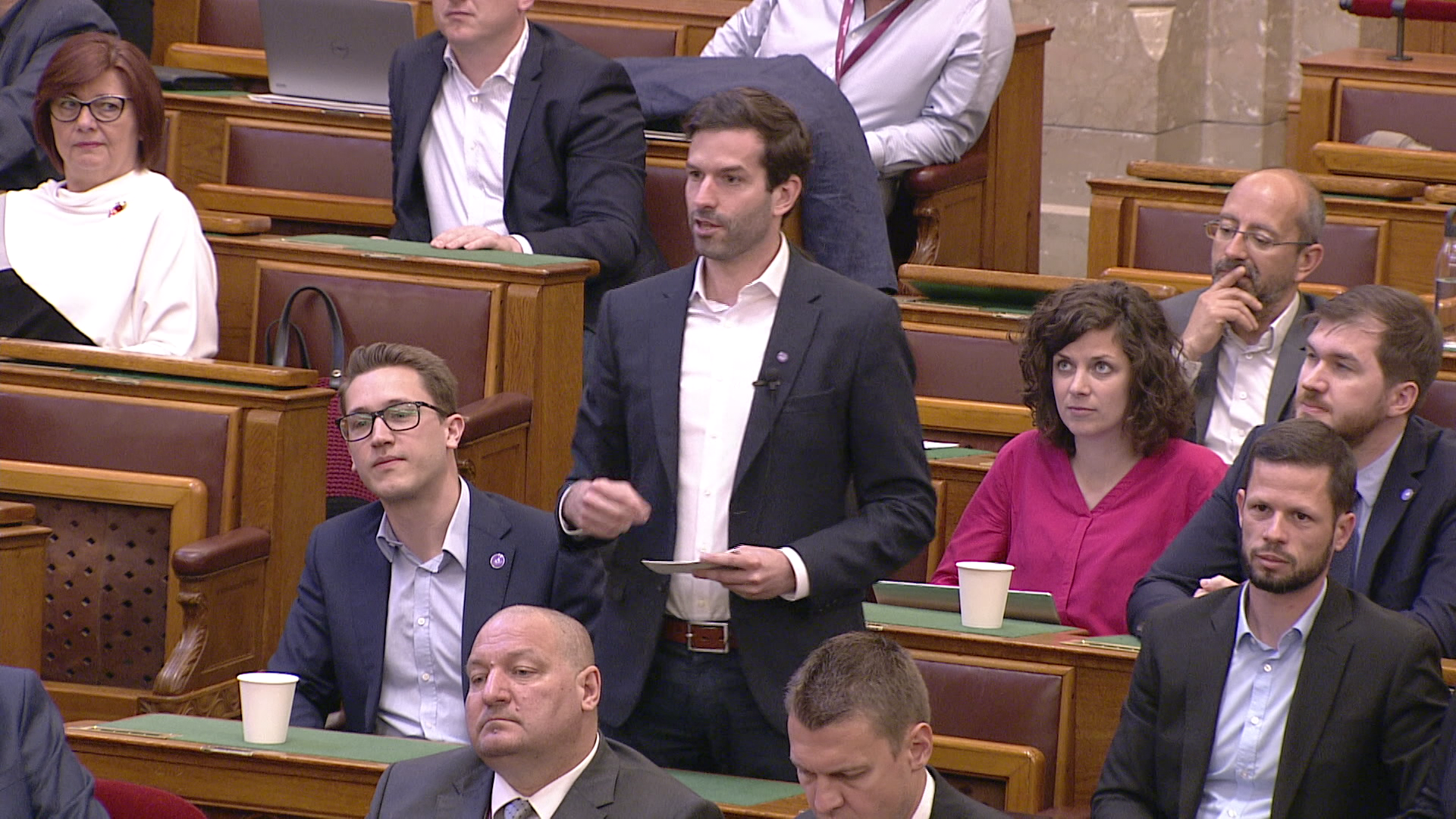 Először szólalt fel a parlamentben Fekete-Győr András 