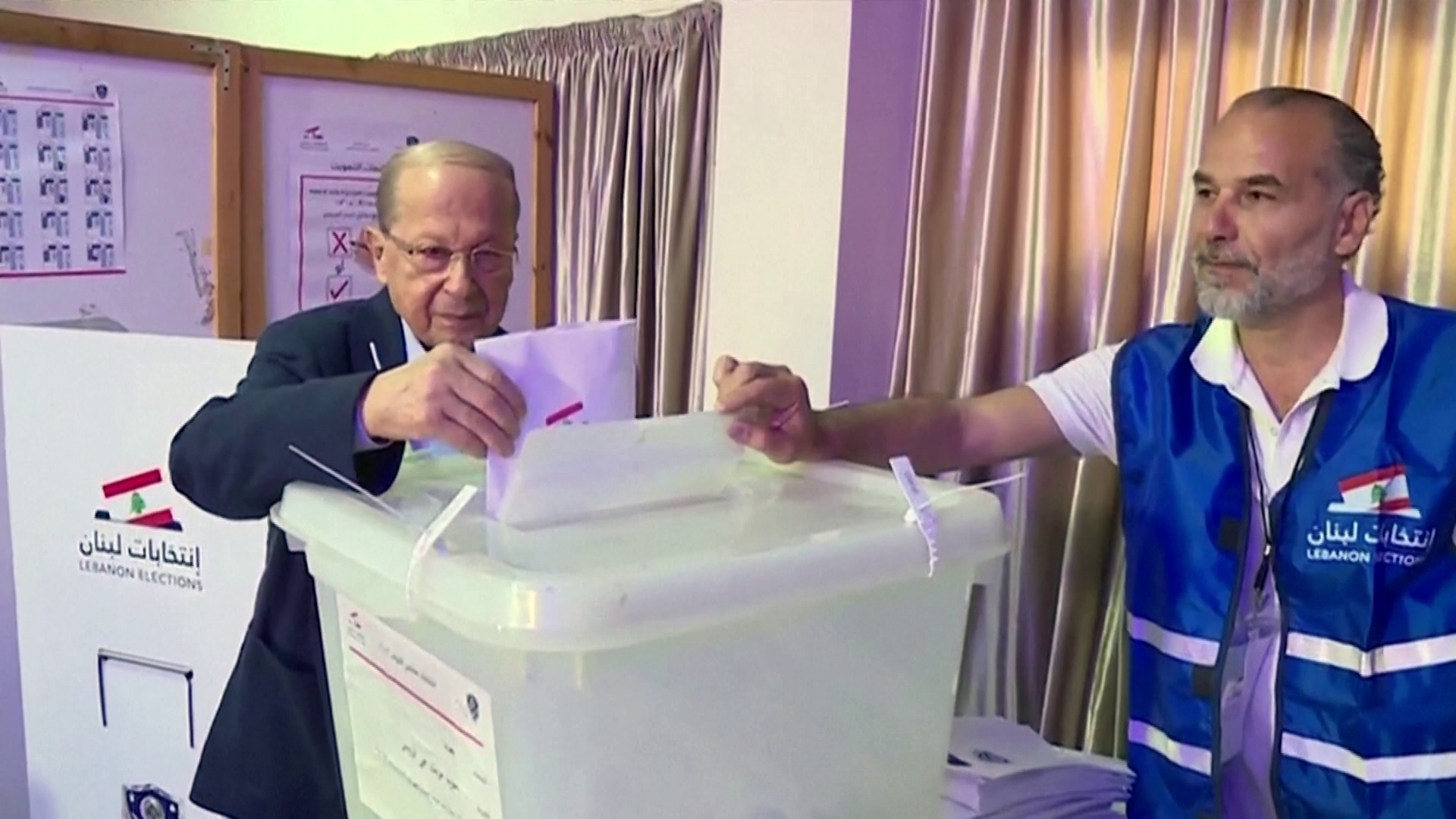 Parlamenti választás Libanonban magyar felügyelettel 