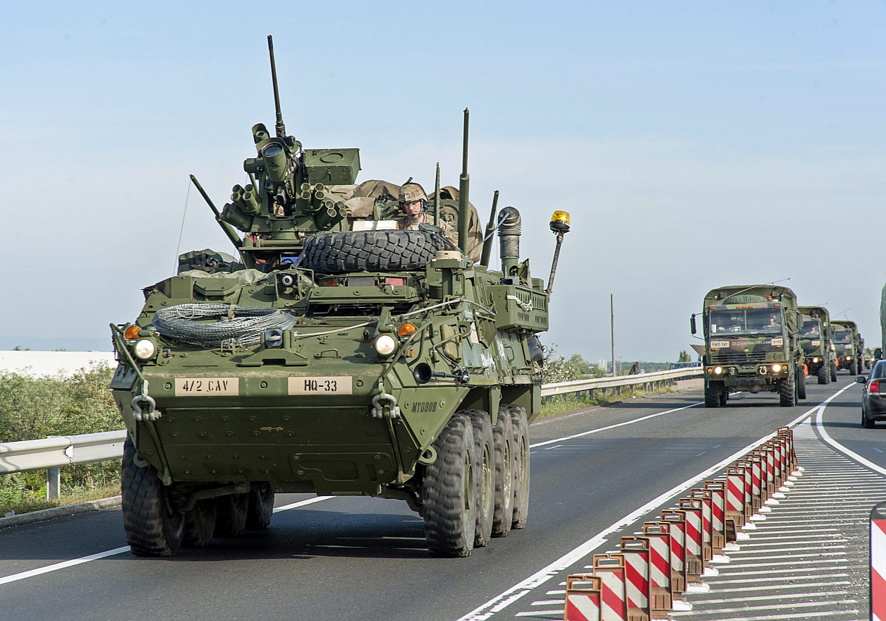  Honvédelmi tárca: Katonai menetoszlop közlekedik az ország útjain csütörtökön 