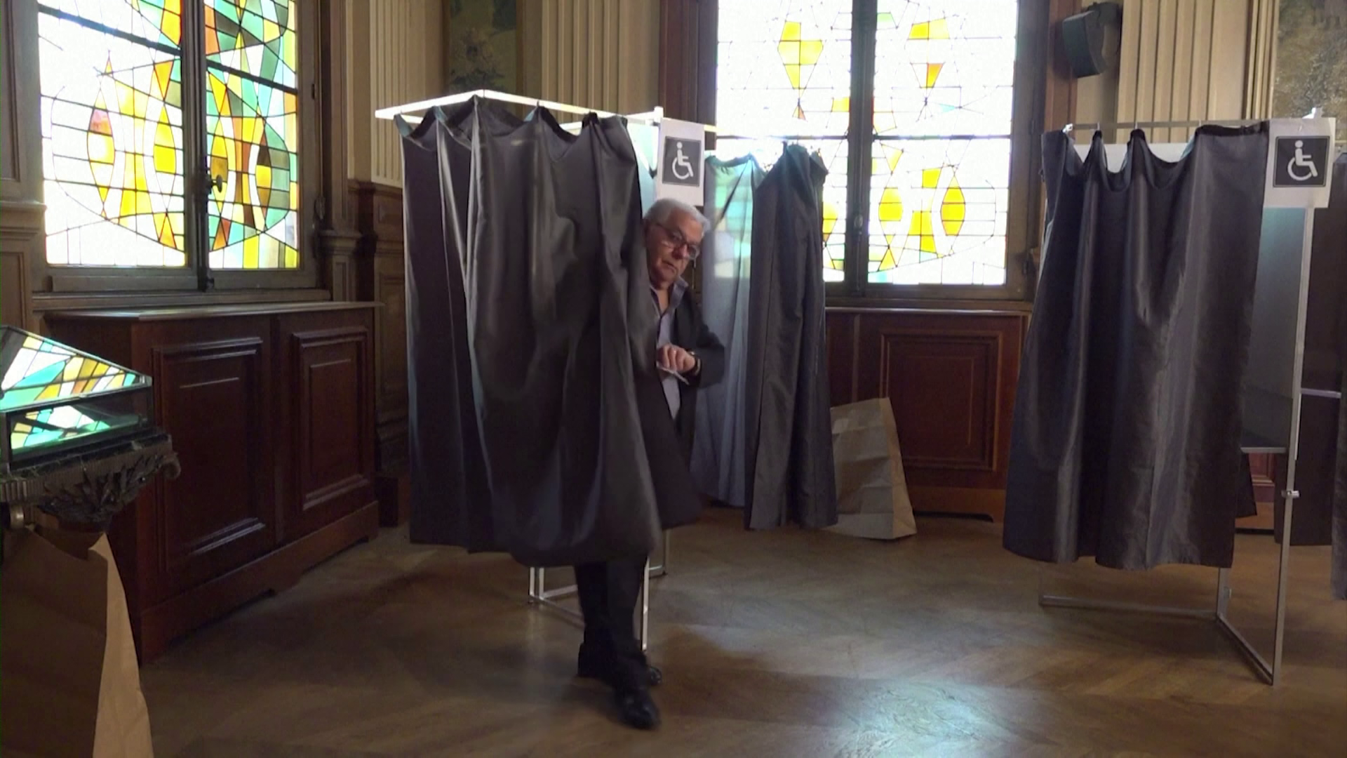 Megkezdődött Franciaországban a nemzetgyűlési választások második fordulója