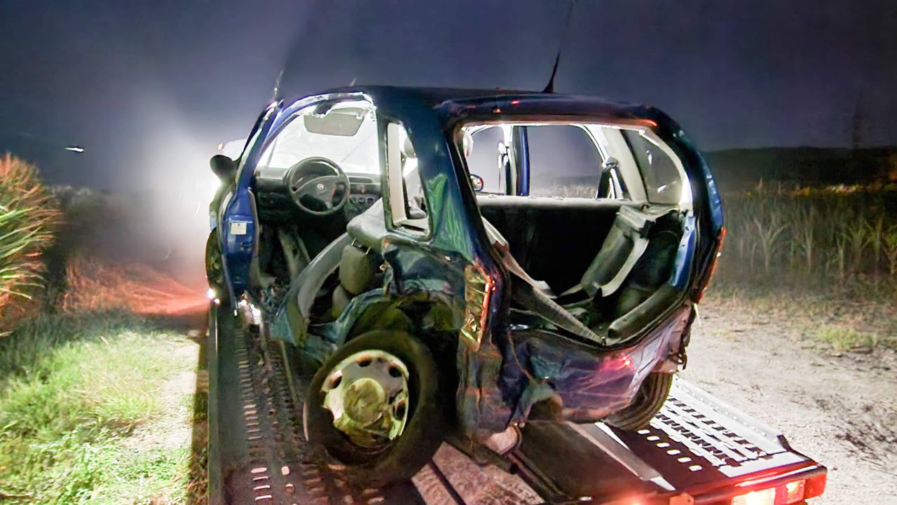 Kombi BMW bombázta le a földútról a főútra hajtó Opel Corsát Taksony és Délegyháza között
