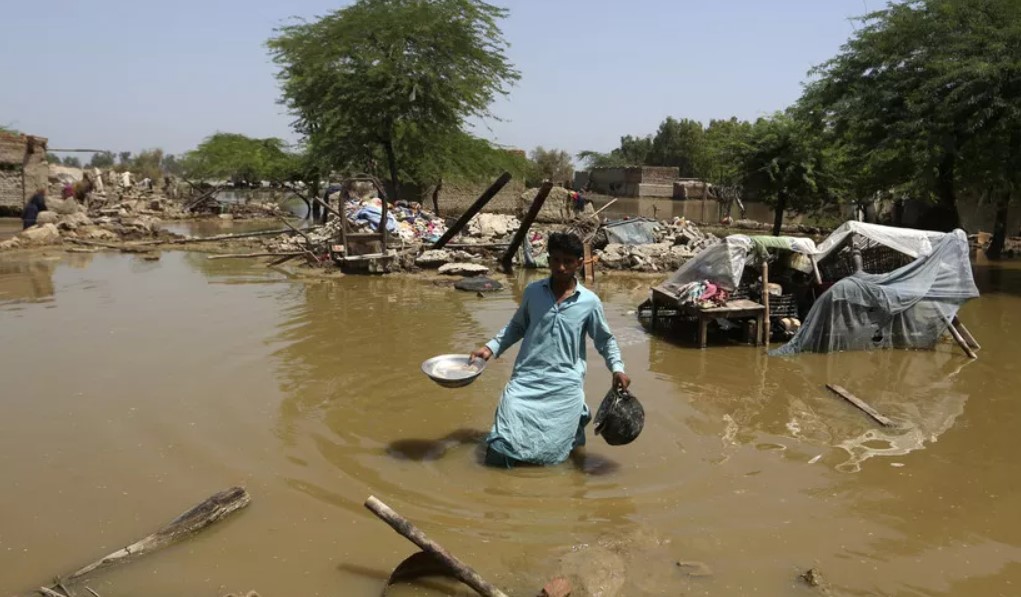 Elképzelhetetlenül nagy a pakisztáni árvíz okozta pusztítás