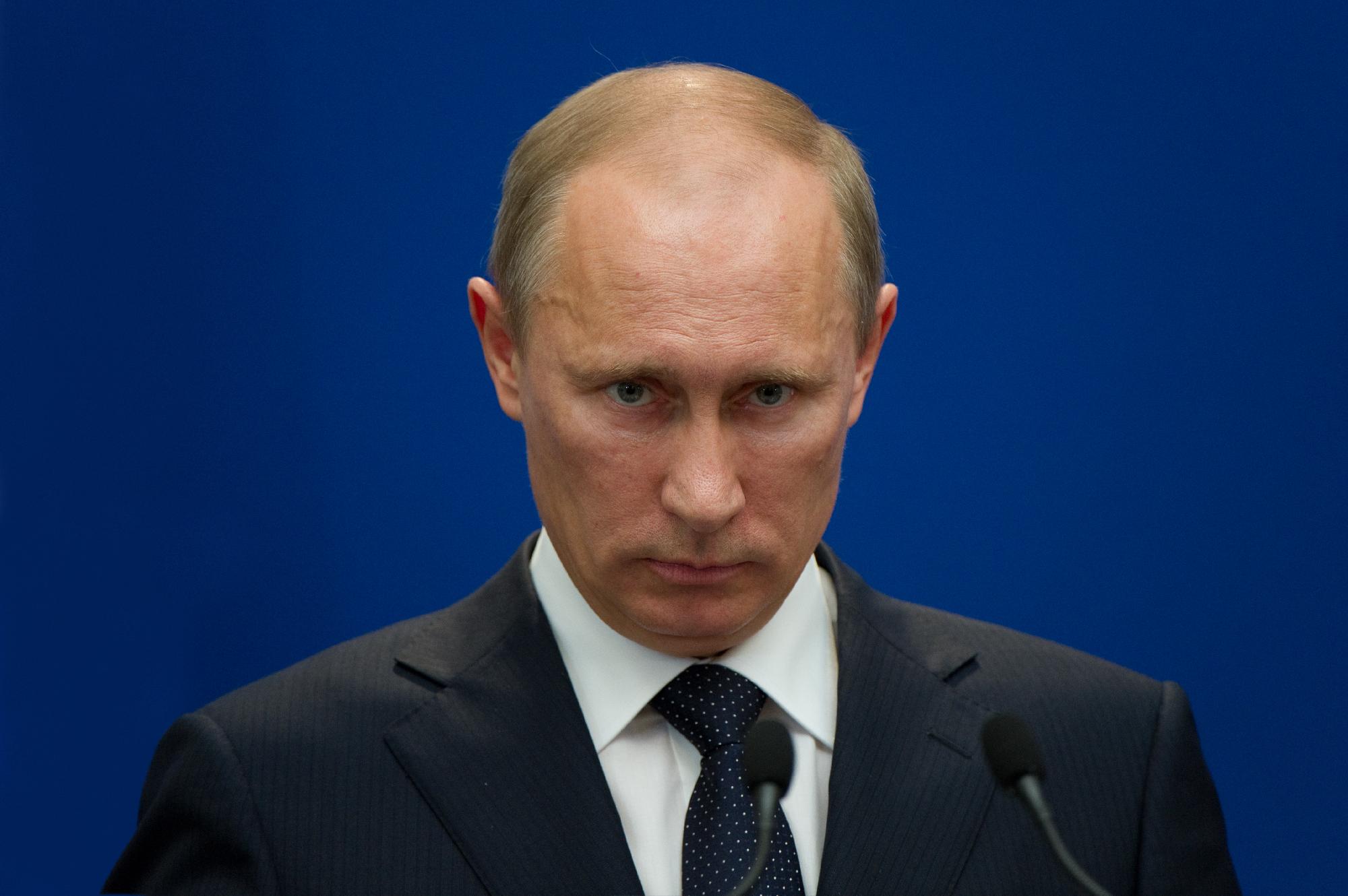 Íme, Putyin válasza az olajárplafon bevezetésére