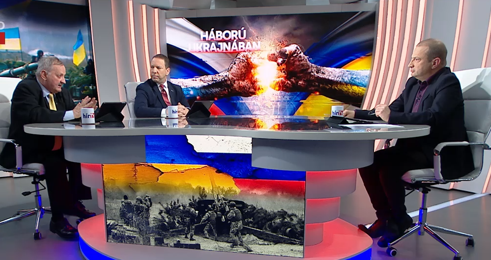 Háború Ukrajnában - Náci kollaboráns politikus képével pózolt az ukrán vezérkari főnök