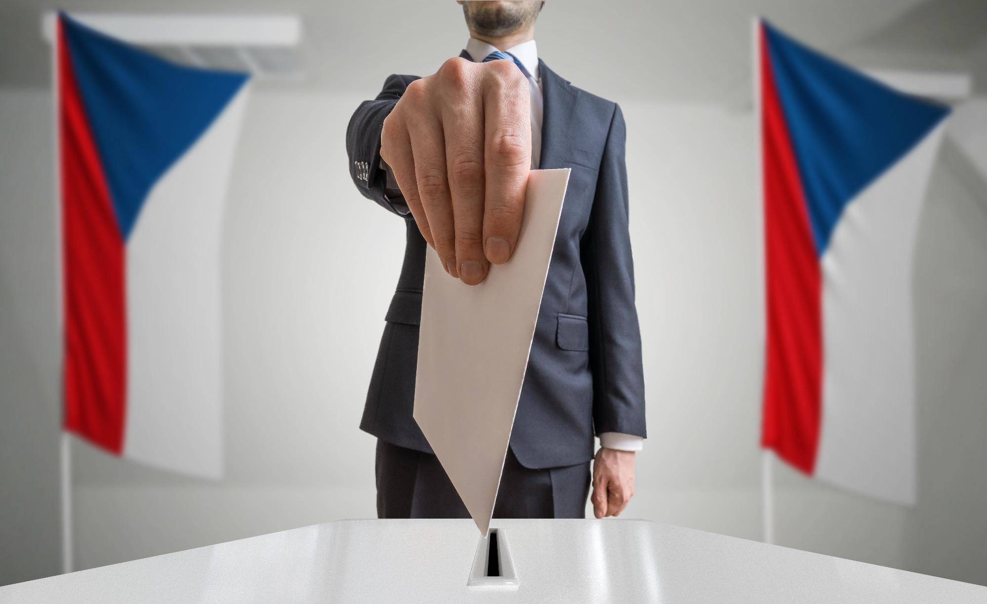 Megkezdődött az államfőválasztás Csehországban