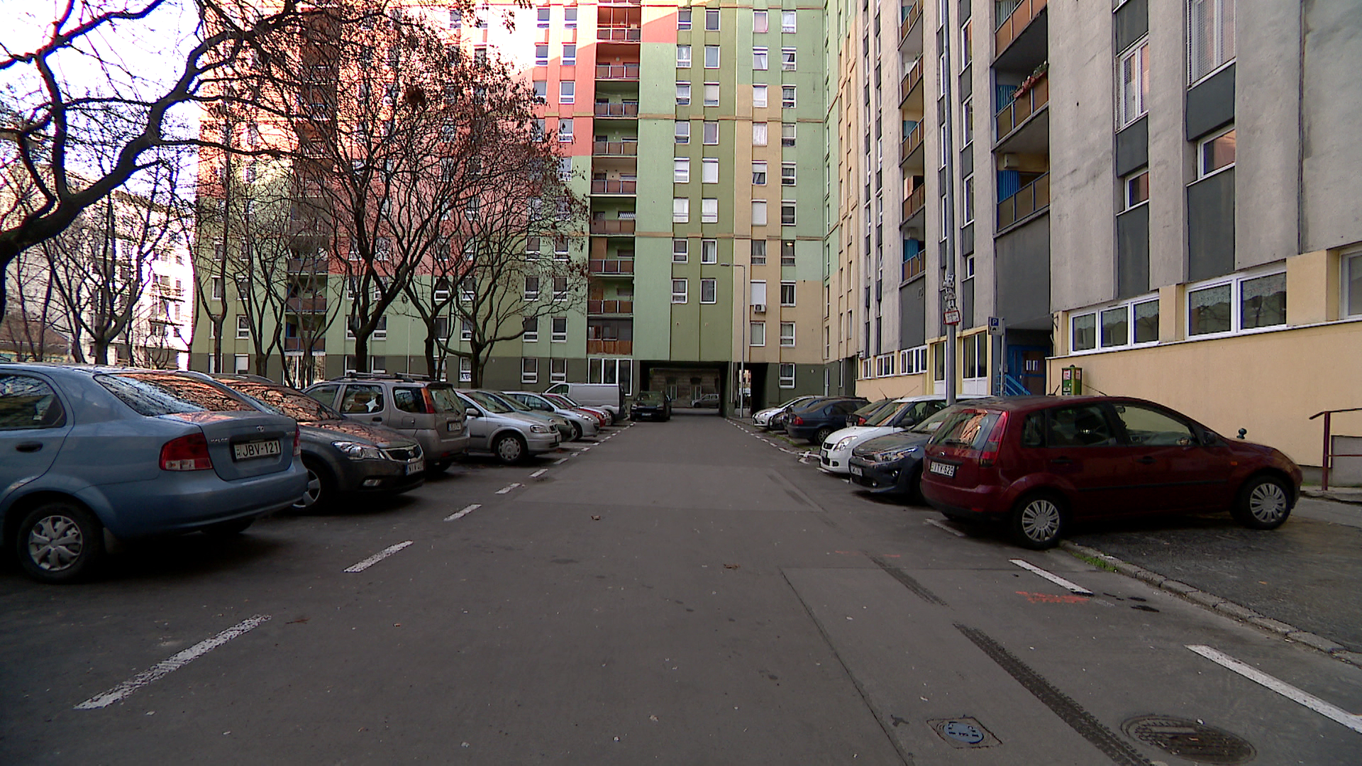 Január elsejétől már a helyi lakosoknak is fizetőssé vált Józsefvárosban a parkolás 