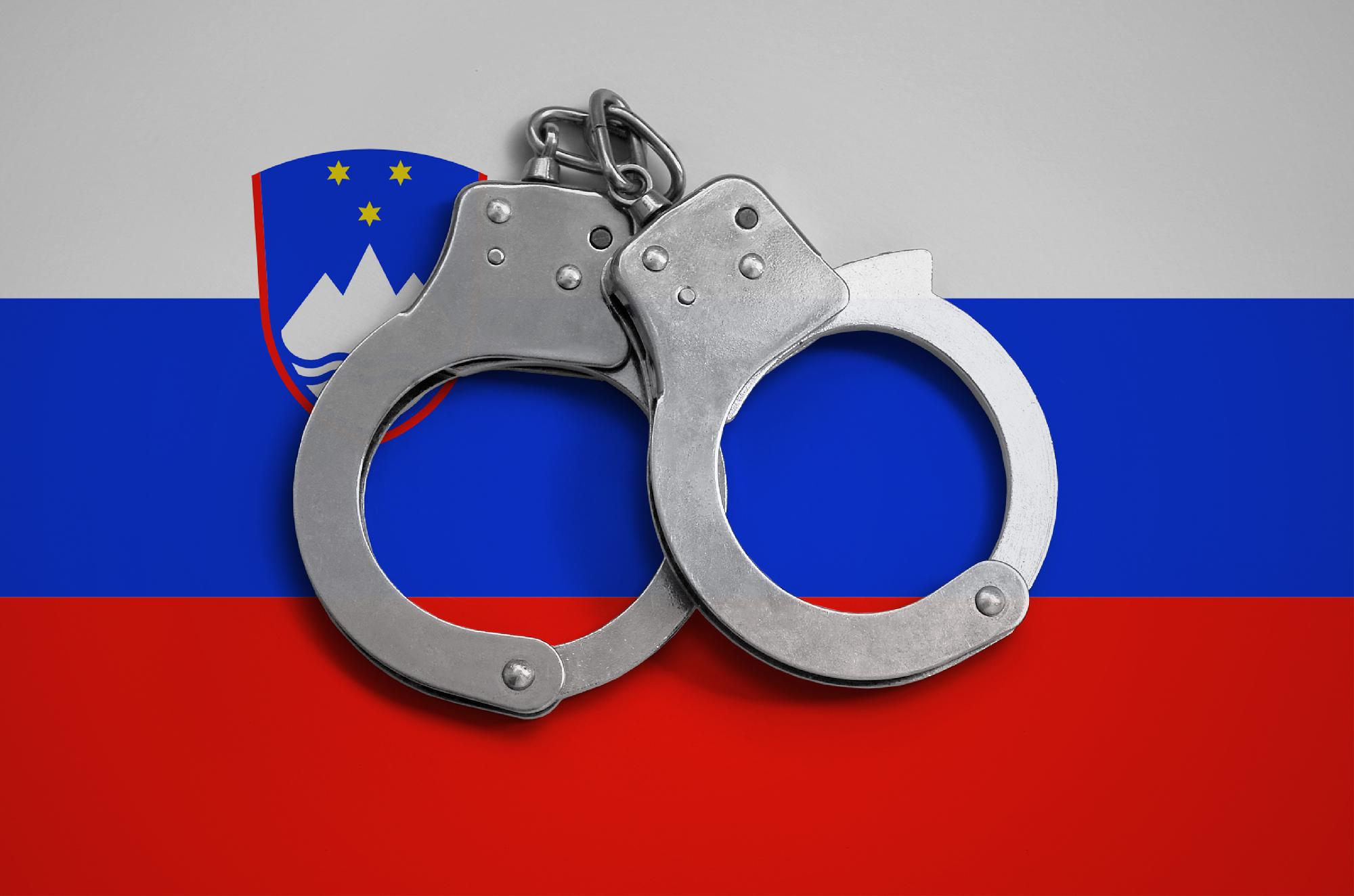 Feltételezett orosz kémeket tartóztattak le Szlovéniában