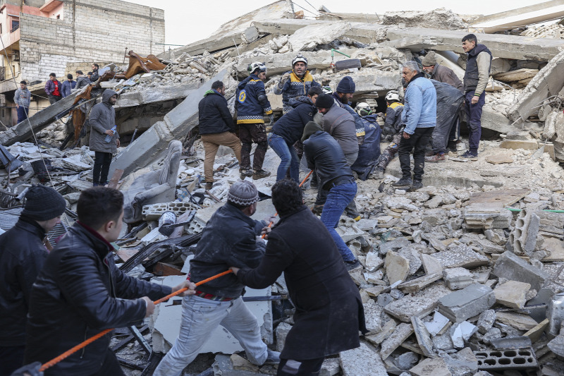  Török-szíriai földrengés - Már 15 ezer fölé emelkedett a halálos áldozatok száma 