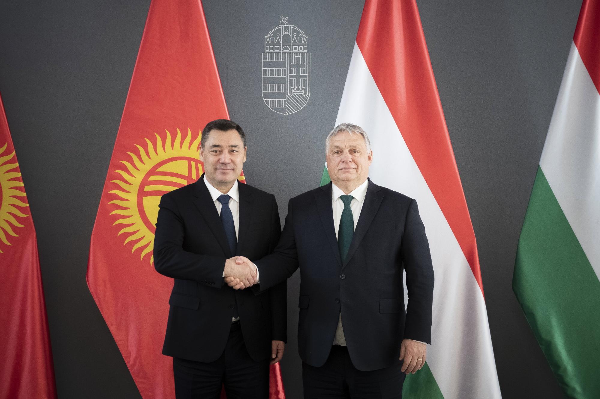 Magyar-kirgiz csúcstalálkozó