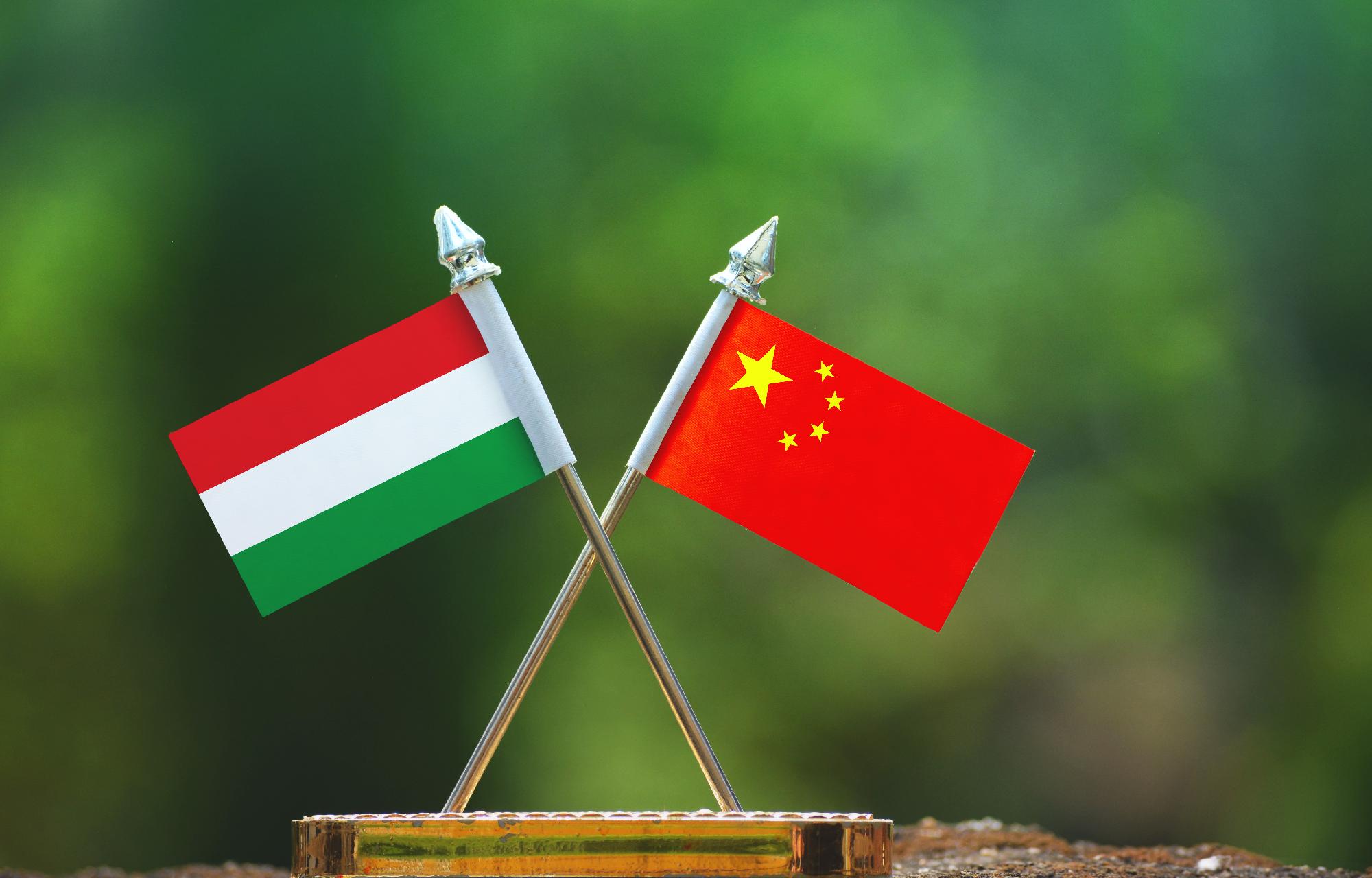 Magyarországra látogat a Kínai Kommunista Párt Központi Külügyi Bizottságának igazgatója      