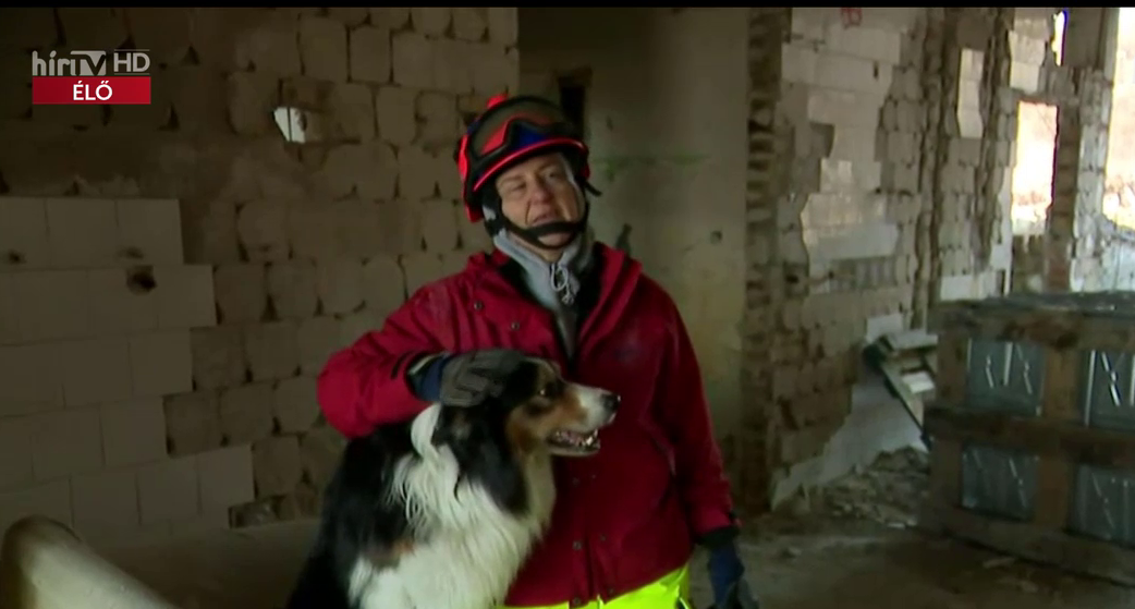 Napindító - Hat kutyával éjjel-nappal túlélők után kutatott a Katolikus Karitász csapata