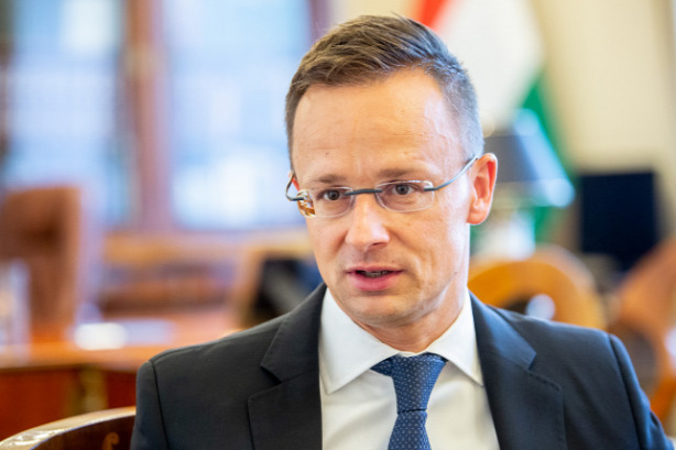  Szijjártó Péter: Egy-két héten belül sor kerülhet a magyar és svéd parlamenti delegációk közötti találkozóra 