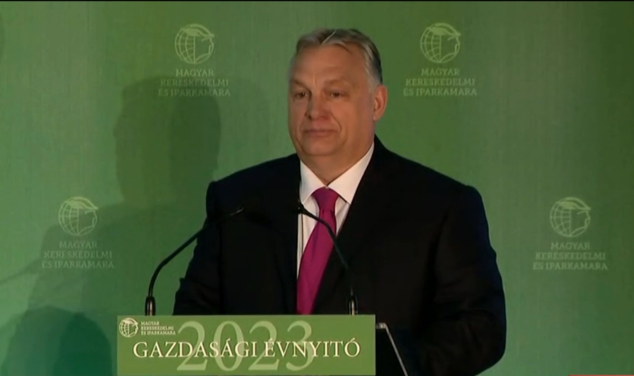  Orbán Viktor: Elég erősek vagyunk, hogy kimaradjunk a háborúból  