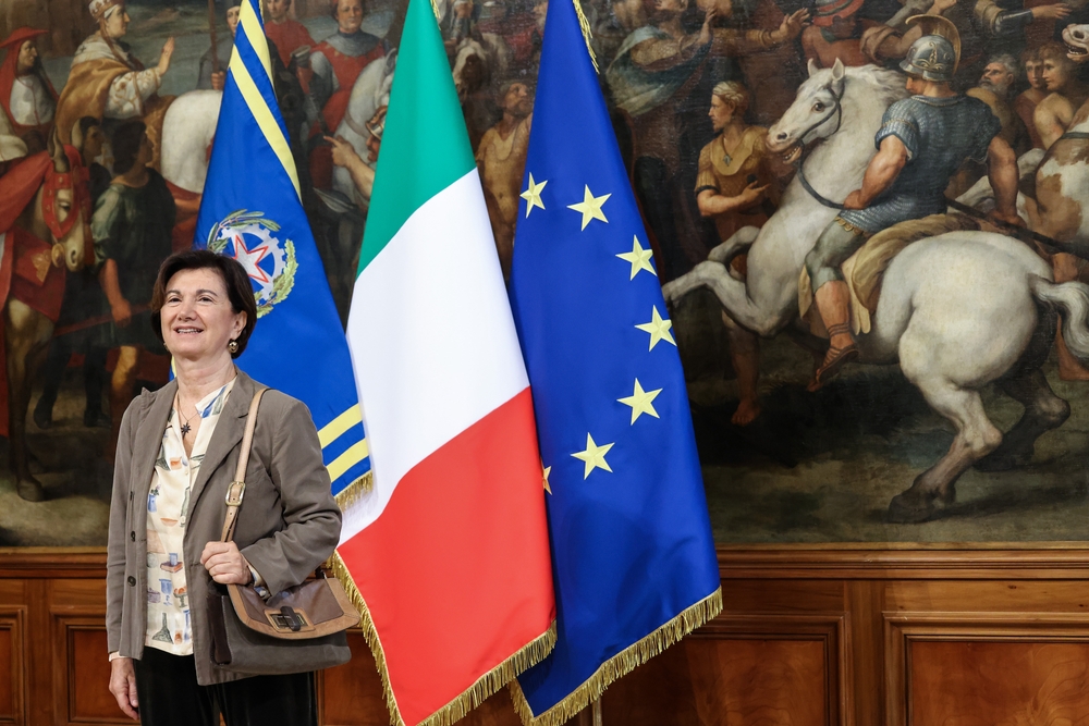Az olasz családügyi miniszter szerint a béranyaság rasszista