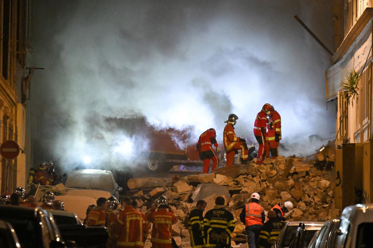  Halálos áldozatai is vannak a Marseille-i házomlásnak 