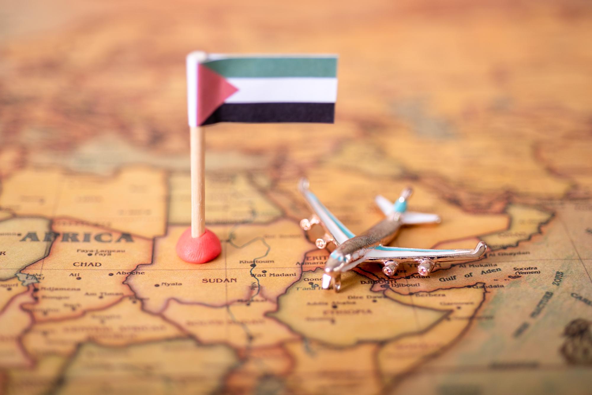 Megkezdődhet a külföldiek kimenekítése Szudánból