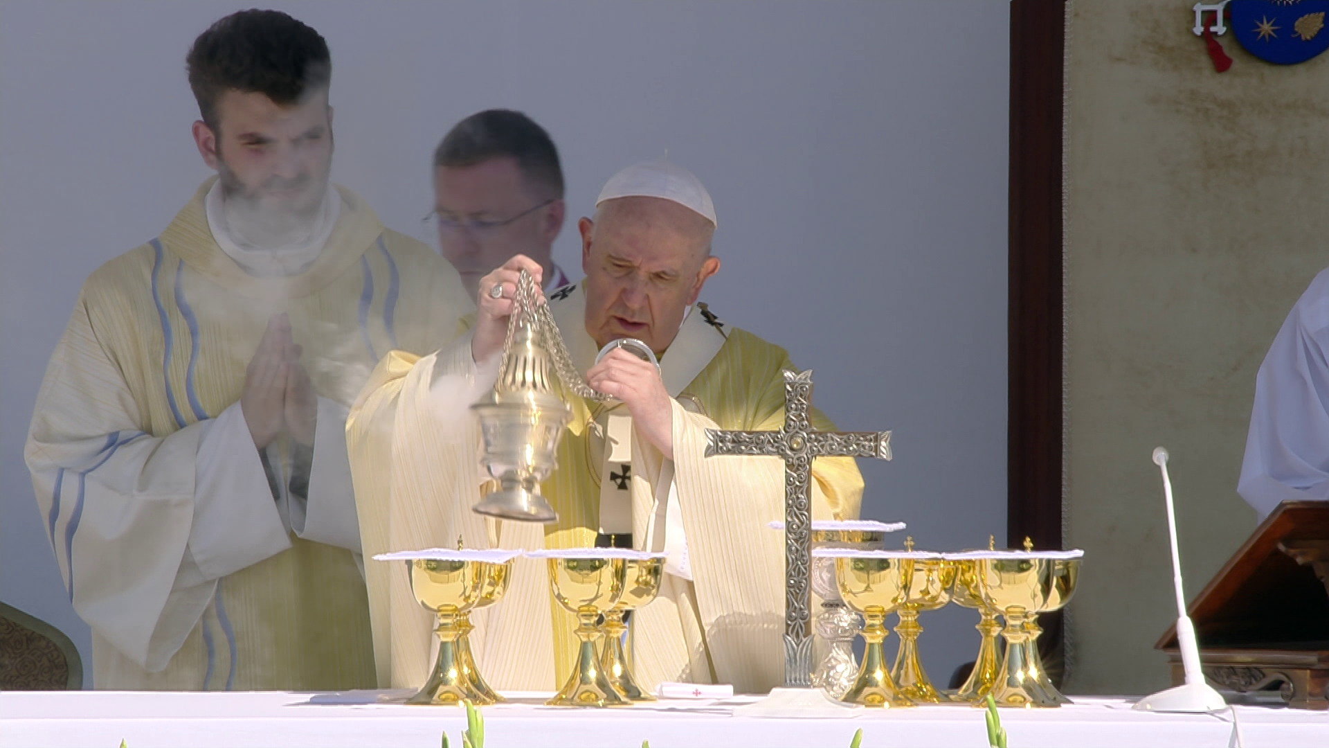 Rendkívüli műsorfolyam: minden egy helyen Ferenc pápa látogatásáról a HírTV-n