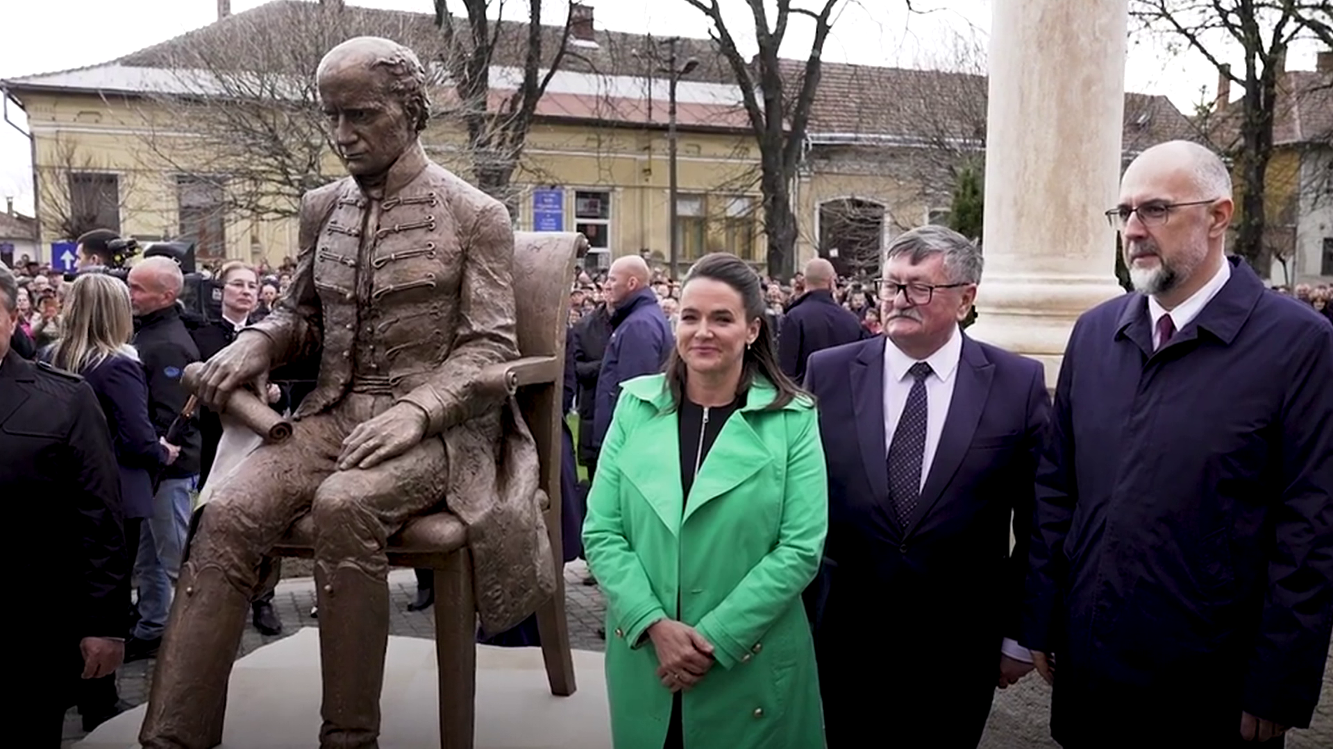 Eltávolítanának egy Kölcsey-szobrot Romániában
