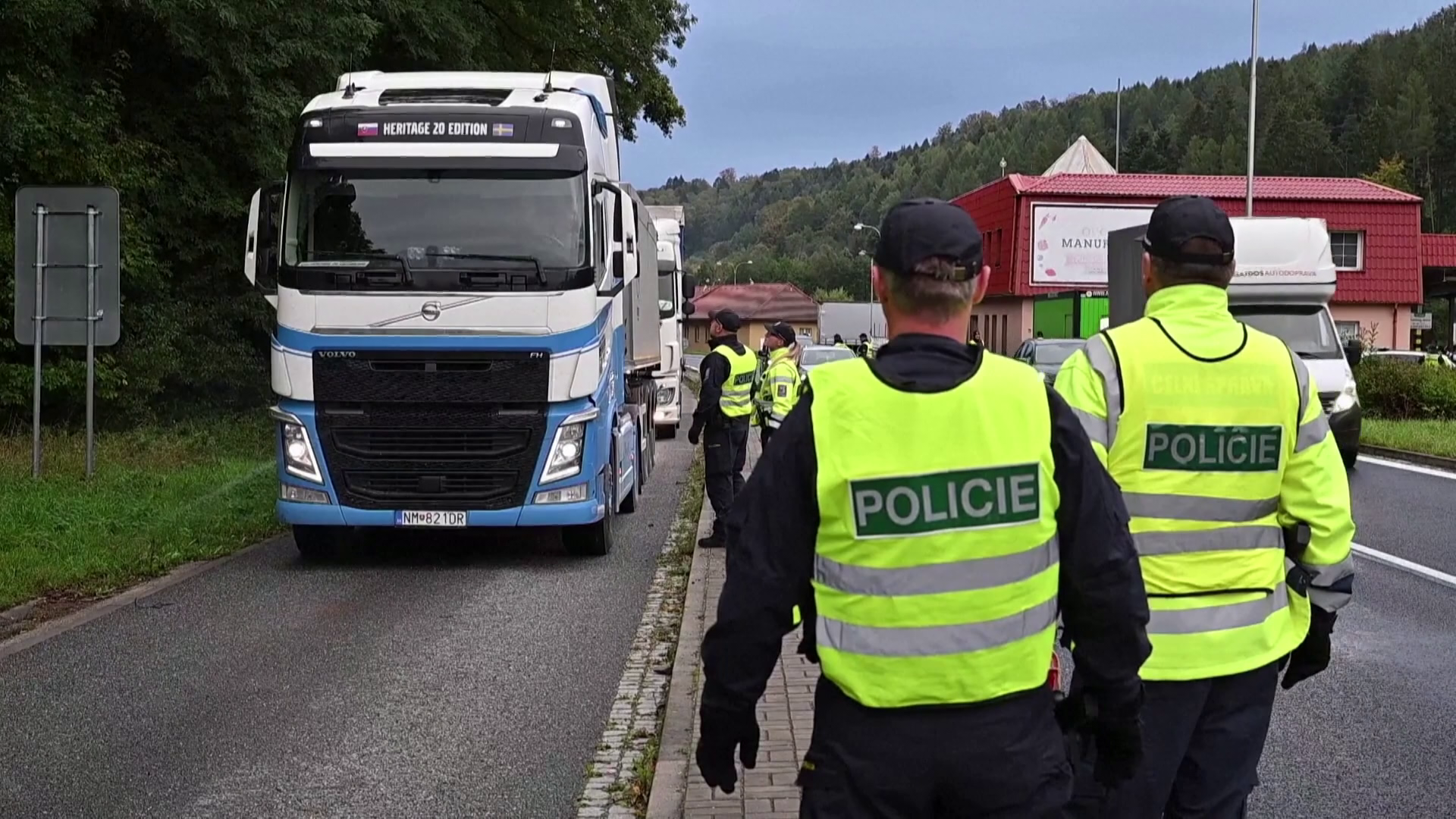 Határellenőrzést vezet be Szlovákia