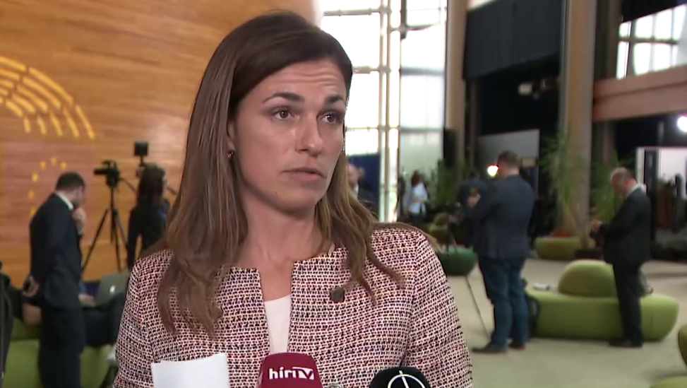 Európai híradó: Varga Judit szerint a baloldal nyomást gyakorol a bizottságra, hogy ne fizessen