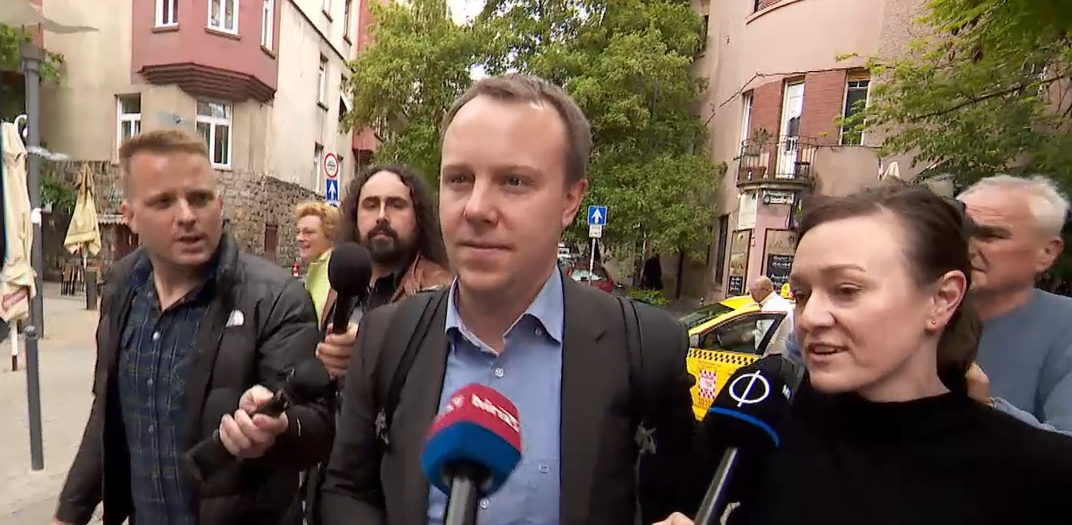 Hétfő óta Magyarországon tartózkodik a hazánkat gyakran bíráló német EP-képviselő Daniel Freund