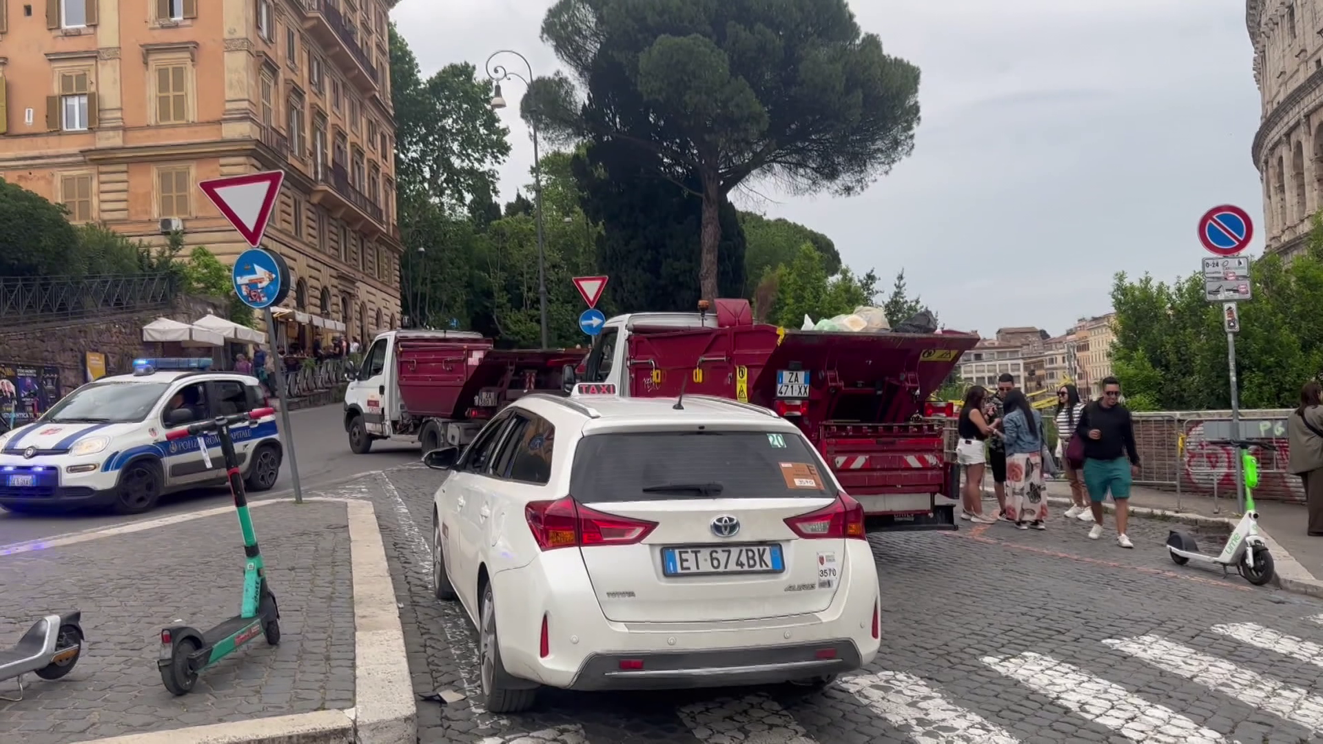 Rómából fokozatosan kitiltják a régi dízel és benzin üzemű járműveket