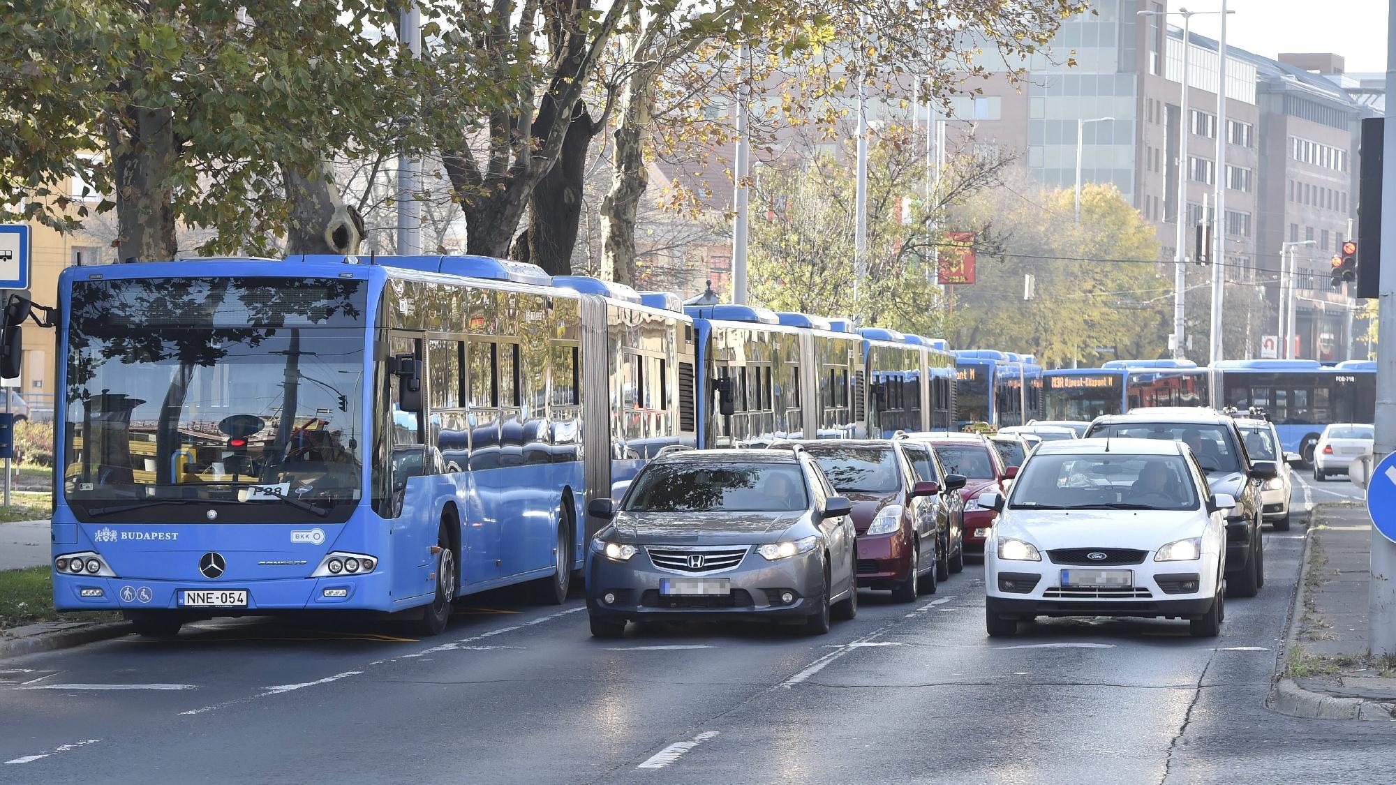 Hétvégén ideiglenes forgalomkorlátozás lép életbe Budapesten  
