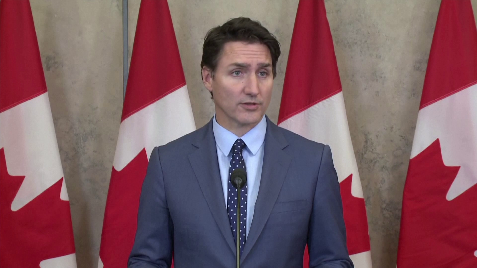 A kanadai miniszterelnök is bocsánatot kért 