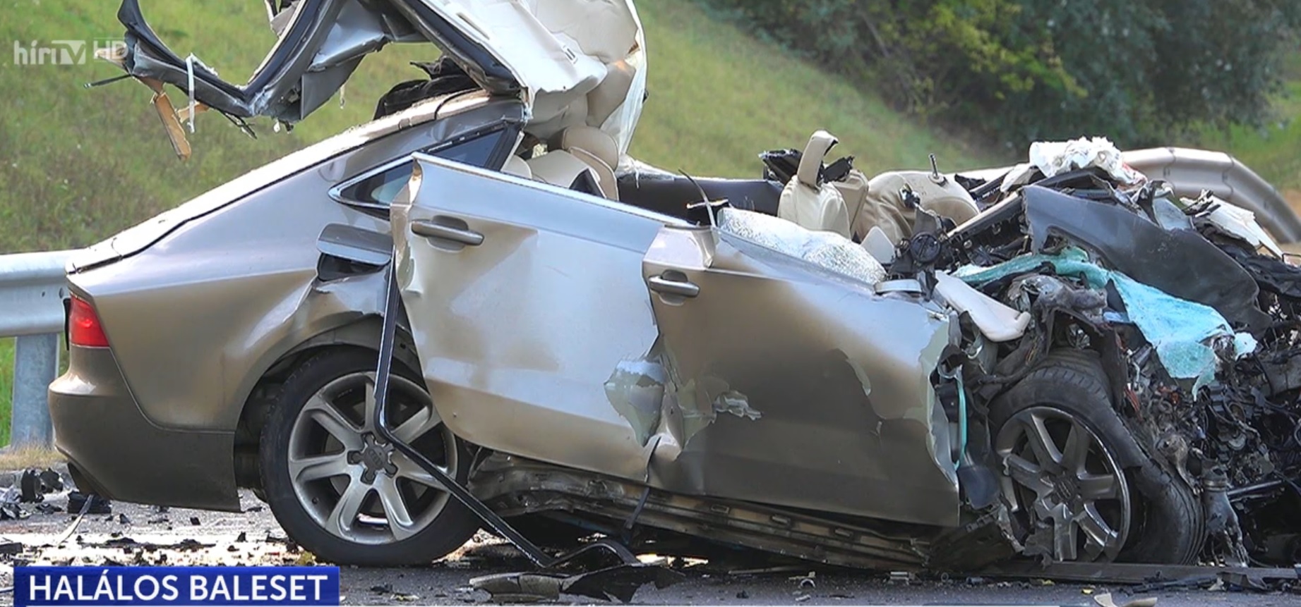Elaludhatott a sofőr az M5-ös autópályán, összeütközött egy kamionnal, meghalt