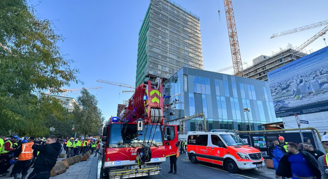 Több munkás életét vesztette Hamburg egyik legnagyobb építkezésén