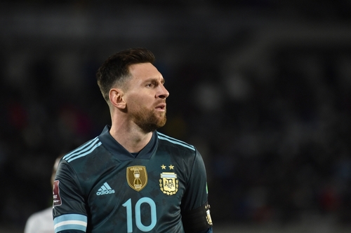  Aranylabda - Messi nyolcadik sikere 