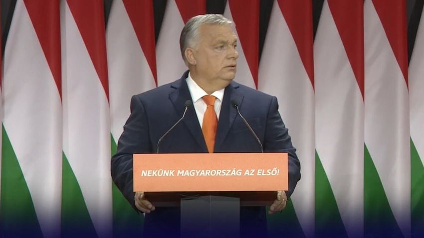 Orbán Viktor: Magyarország megvédi magát + videó