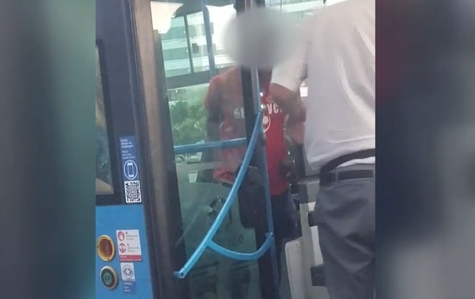 Részeg külföldi verte meg az egyik éjszakai járat buszsofőrét Budapesten + videó