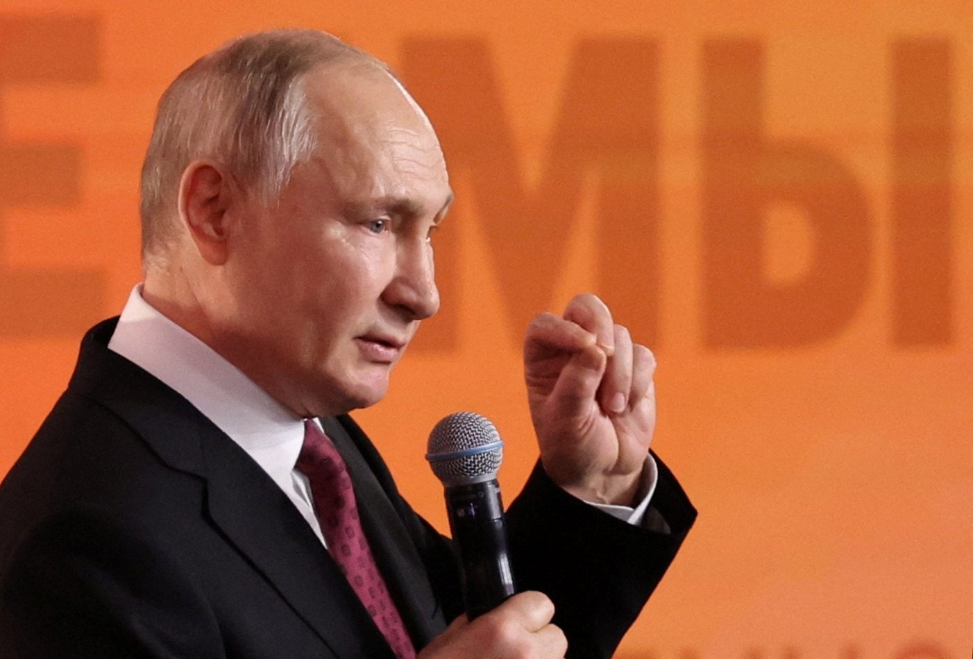 Putyin: Oroszország nagyobb fokozatra kapcsol világpolitikai téren