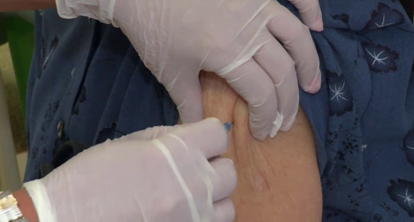 Újra lehet vakcinára időpontot foglalni az EESZT-ben + videó