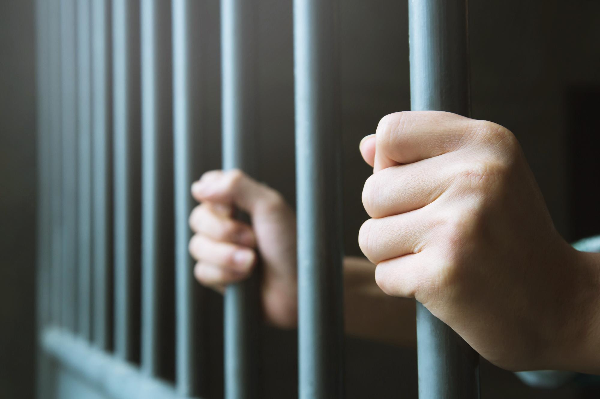 Letöltendő börtönt kért az ügyészség a kiskorúakkal viszonyt folytató edző ellen