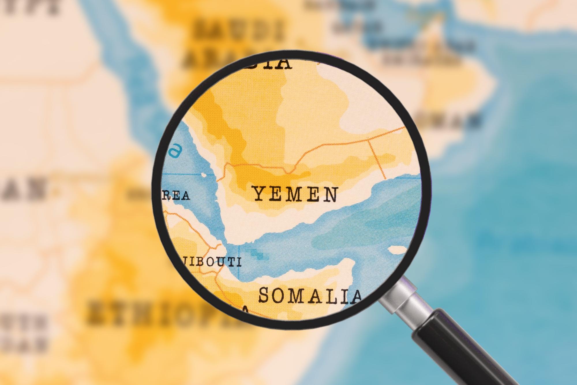A jemeni lázadók újabb kereskedelmi hajót támadtak meg
