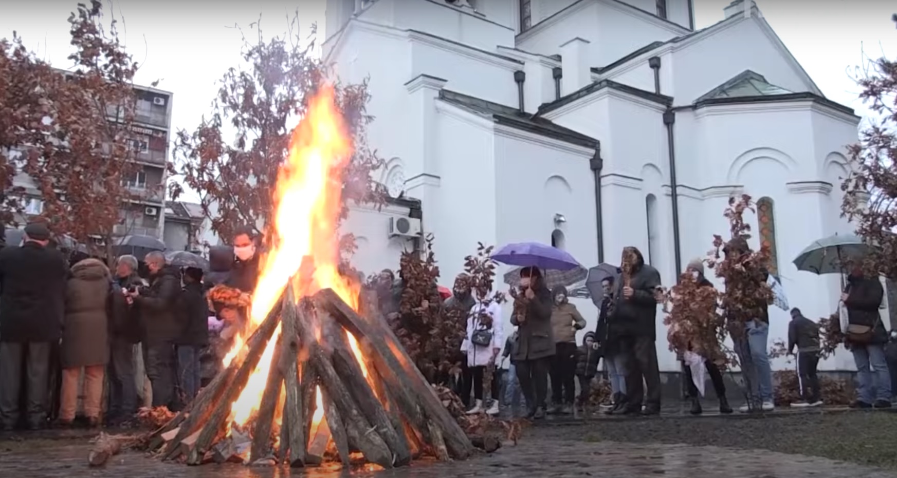 Három hétig ünnepelnek a Balkánon + videók