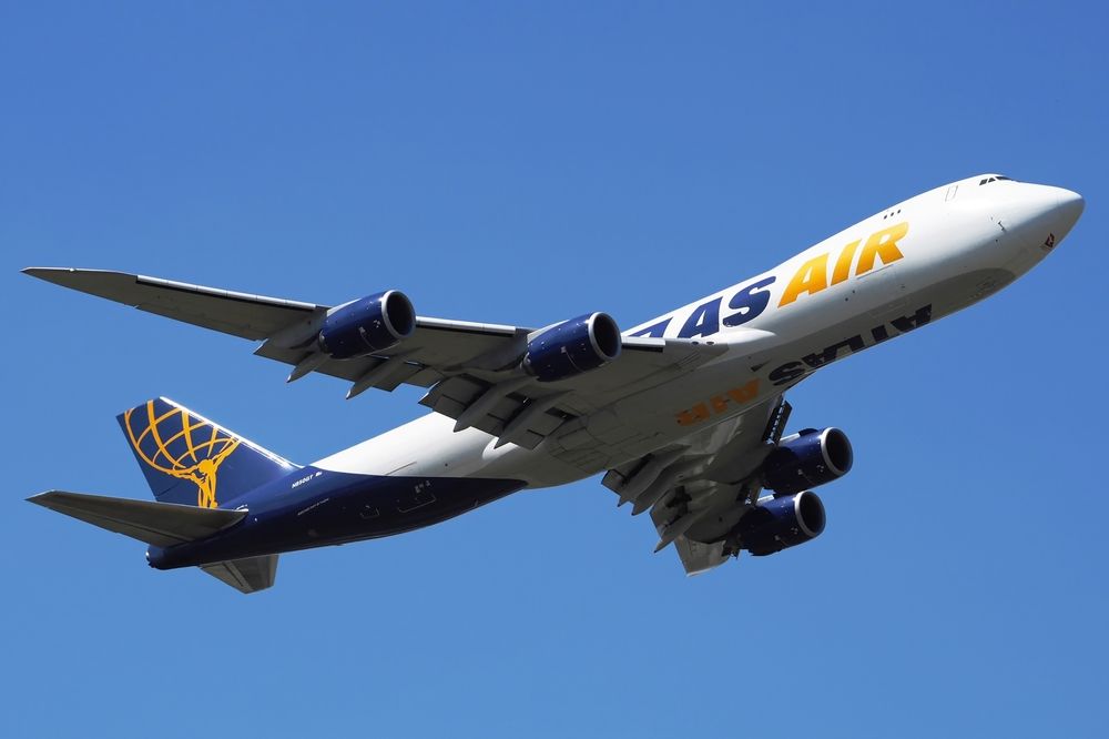 Felszállás után kigyulladt egy Boeing 747-8-as repülőgép + videó