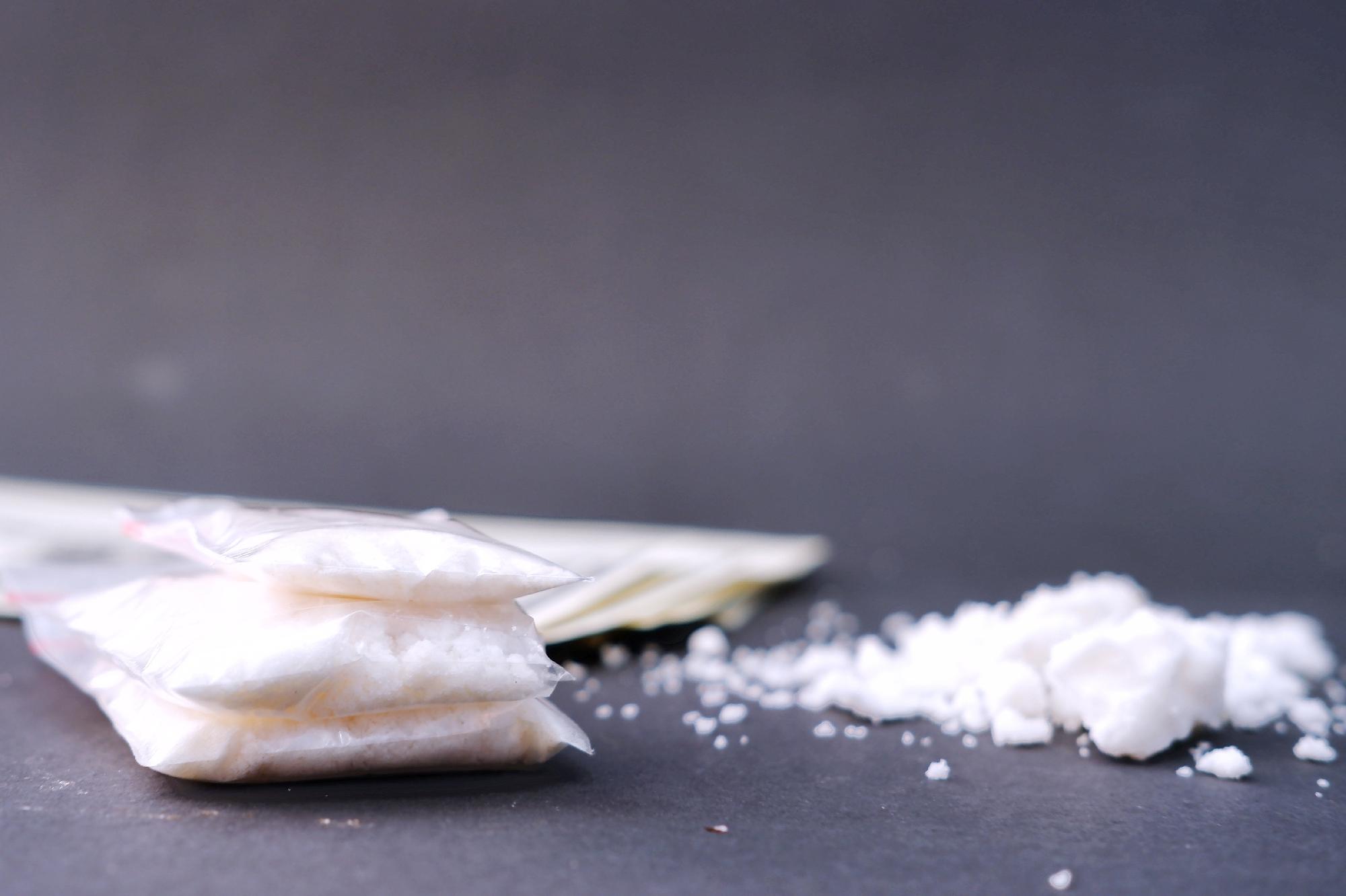 Miniszteri irodában találtak ötven zacskó kokaint