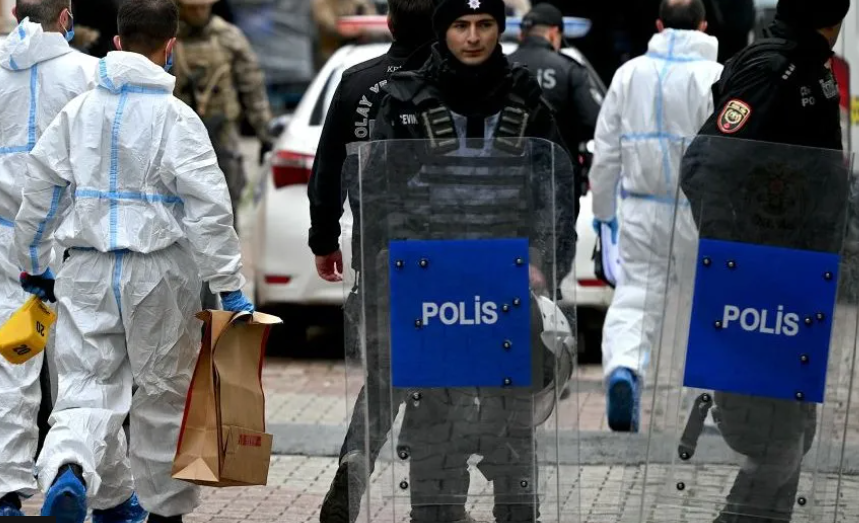 Szentmise alatt támadtak Törökországban iszlamisták a hívekre, egy embert megöltek + videók