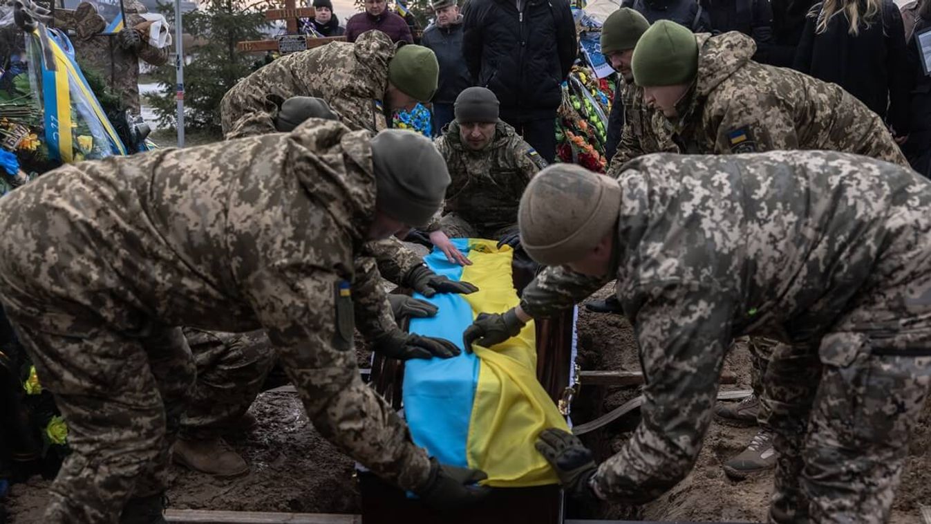 Ukrajnának nincs pénze újabb félmillió katona besorozására