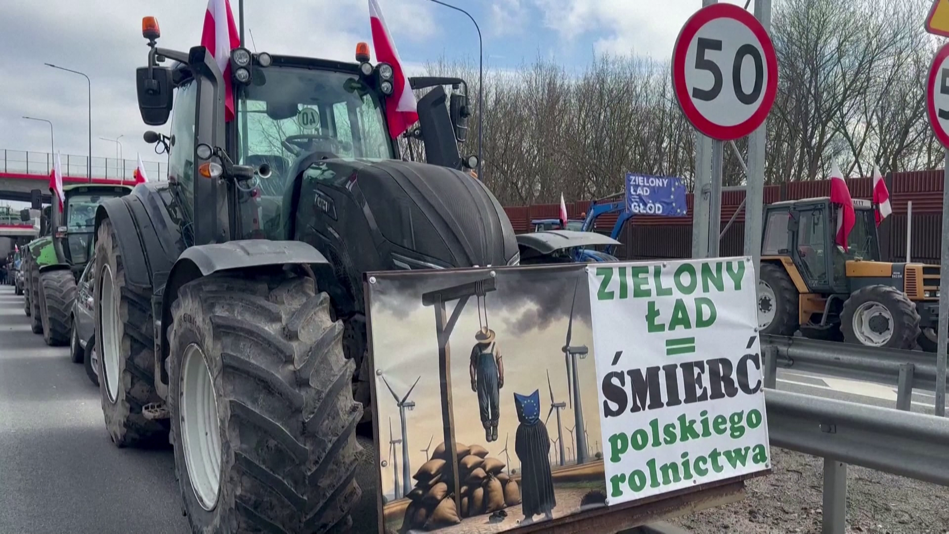 Országszerte blokkolták a forgalmat a lengyel gazdák + videó 