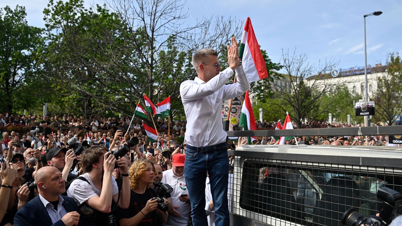 Egyre több bizonyíték van Magyar Péter külföldi politikai kapcsolataira