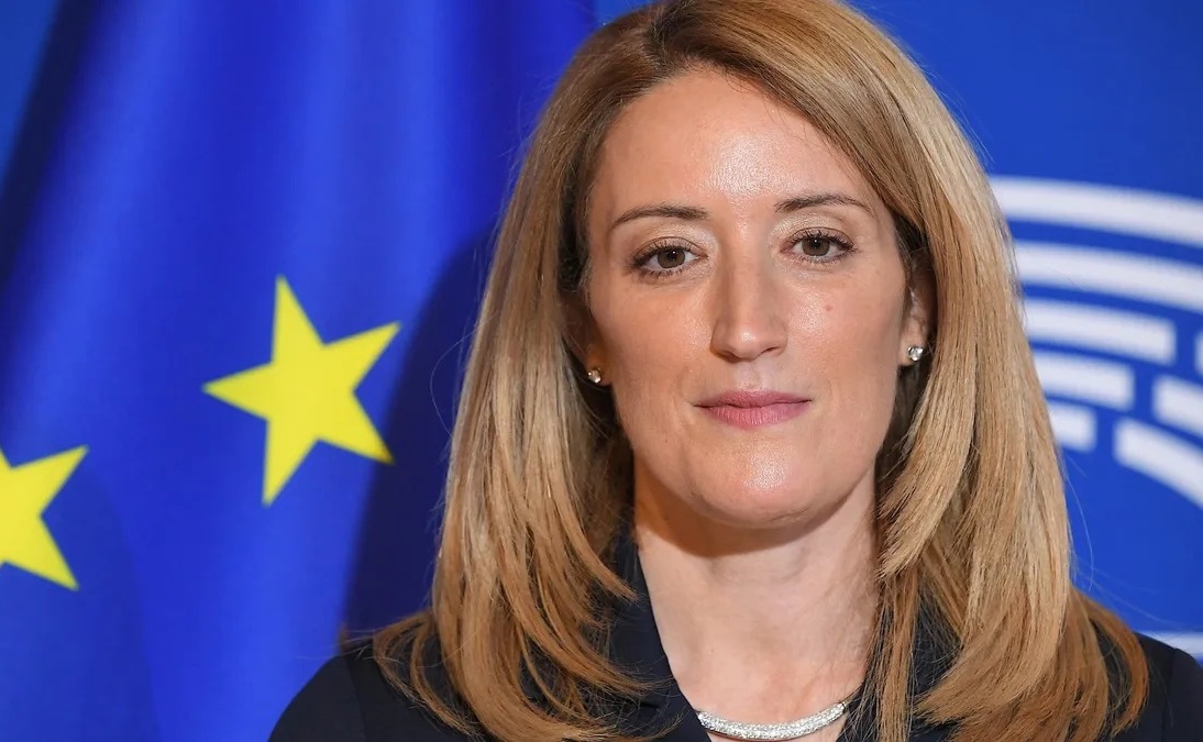 Uniós képviselők felszólították az EP-elnököt, hogy ítélje el a NatCon ellehetetlenítését