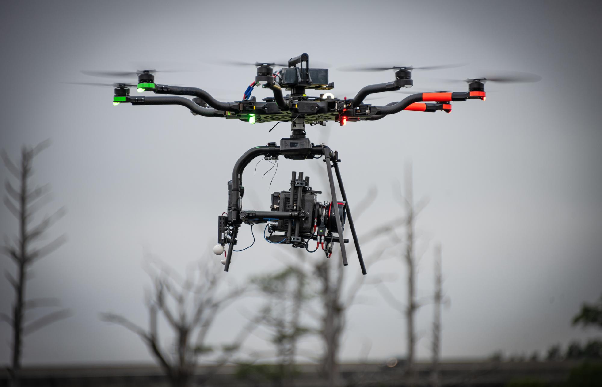 A jövő megérkezett: már magyar egyetemen is drónpilótaképzés várja az érdeklődőket